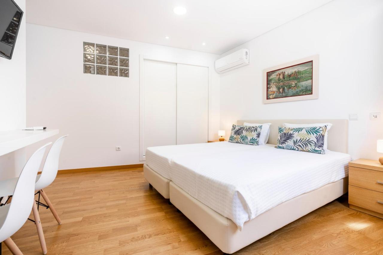 Apartamento 1º De Maio ตาวิรา ภายนอก รูปภาพ